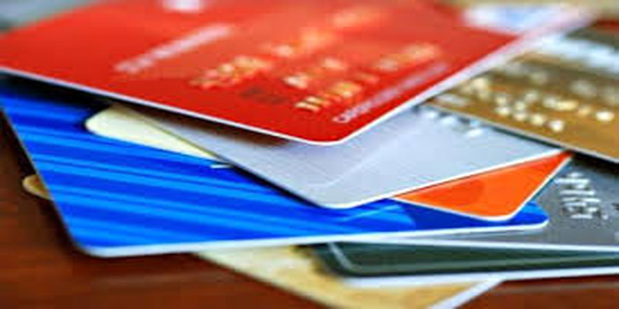 ایرانی ها بهمن ماه چقدر کارت کشیدند ؟