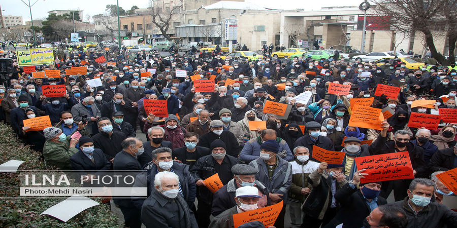 اعتراض بازنشستگان به چه چیزی است؟+فیلم