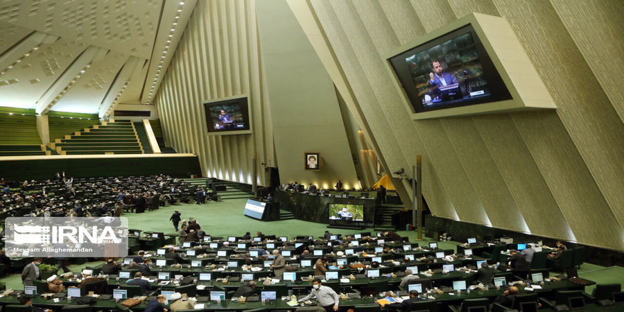 نمایندگان به دنبال استیضاح وزرا؟