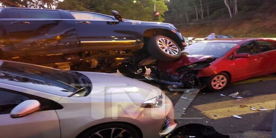تصادف وحشتناک بازیگر مرد معروف +عکس
