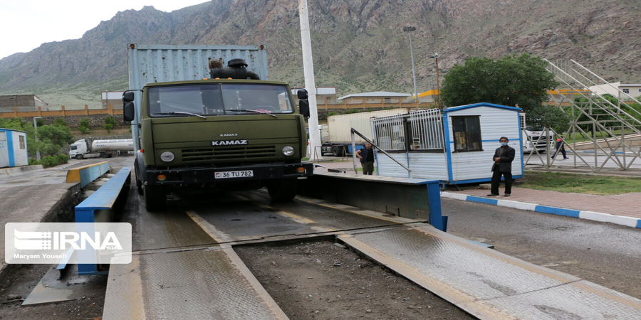 خبر مهم سخنگوی گمرک از پذیرش کامیون‌ها در کمتر از ۲ دقیقه