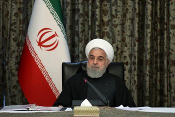 کنایه روحانی به خودرو سازان؛ خودروها را فقط به مردم خودمان می فروشیم / هم کالا را گران می‌کنیم و هم کیفیت آن پایین می‌آید / معادن را آزاد کنید