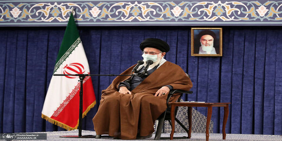 دیدار جمعی از پرستاران و خانواده شهدای مدافع سلامت با رهبر معظم انقلاب