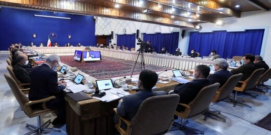 هشدار جدی یک اقتصاددان به ابراهیم رئیسی / باید در کابینه خود تجدیدنظر کنید / افراد ضعیف برای اقتصاد ایران یک خطر است