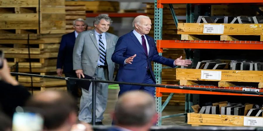 نیویورک پست: بایدن دورغ می‌گوید