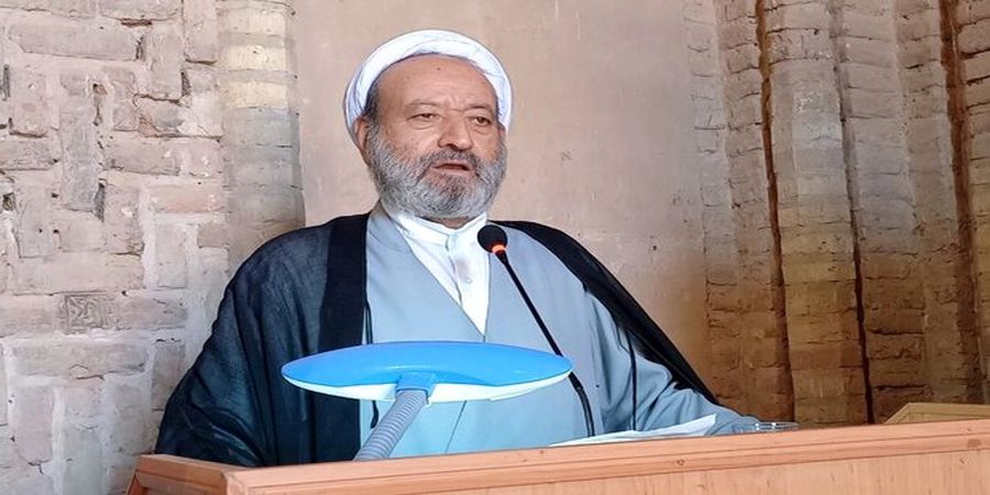 امام جمعه اردستان: کاهش نرخ باروری نگران کننده است