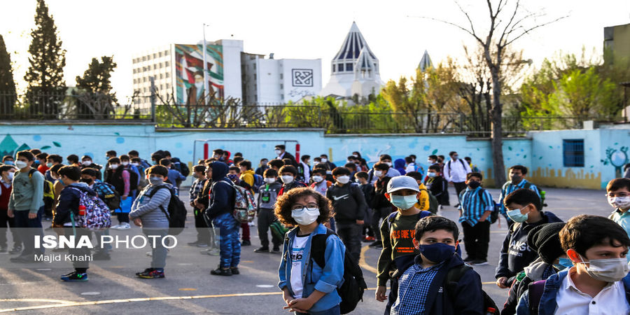 تصاویری جالب از بازگشایی مدارس بعد از دو سال تعطیلی