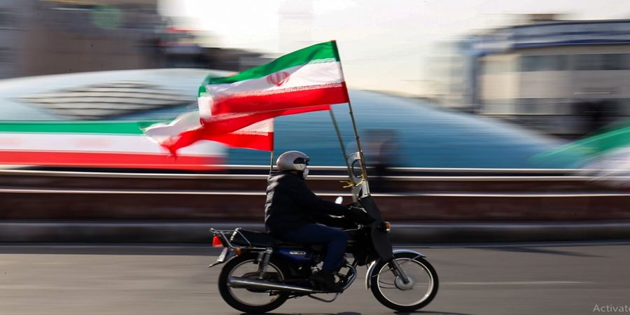 اعتراض جماران به حذف نام امام در بیانیه 22 بهمن