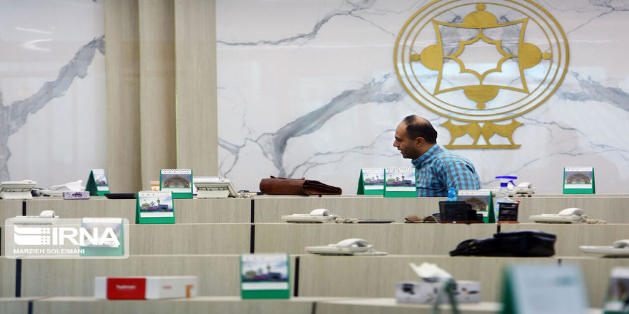 رشد 2400 واحدی شاخص کل در 30 فروردین
