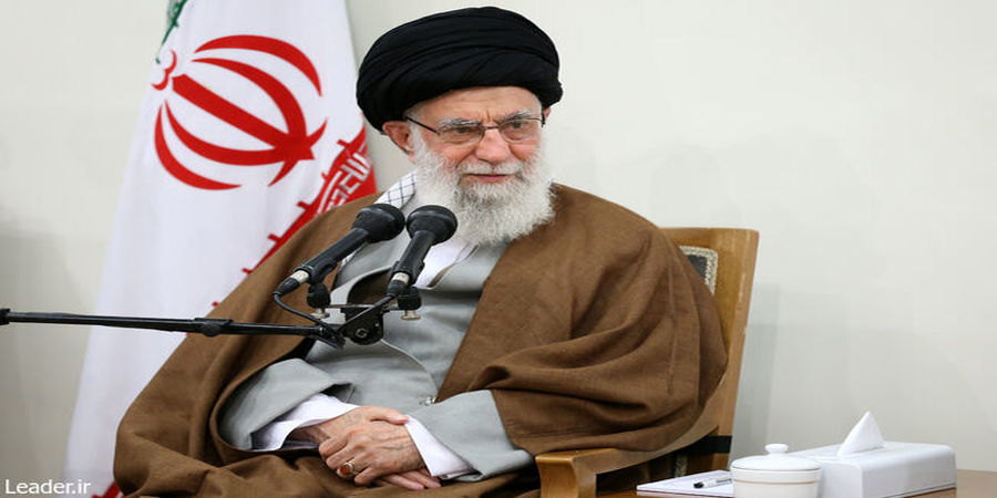 رهبر انقلاب اسلامی: مخاطب اول در هر یک از عرصه‌های جهاد و دعوت به خیر روحانیت است
