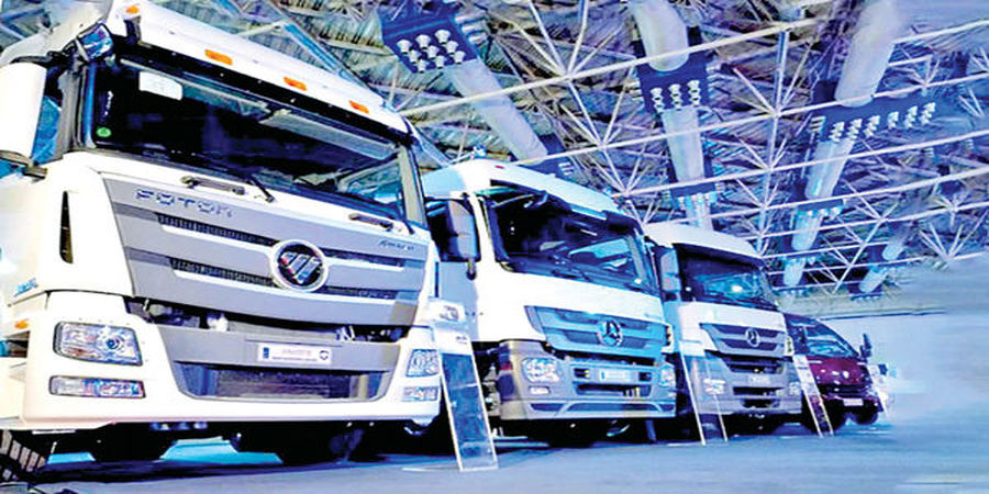 سال آینده 15 هزار خودرو تجاری تولید می‌کنیم