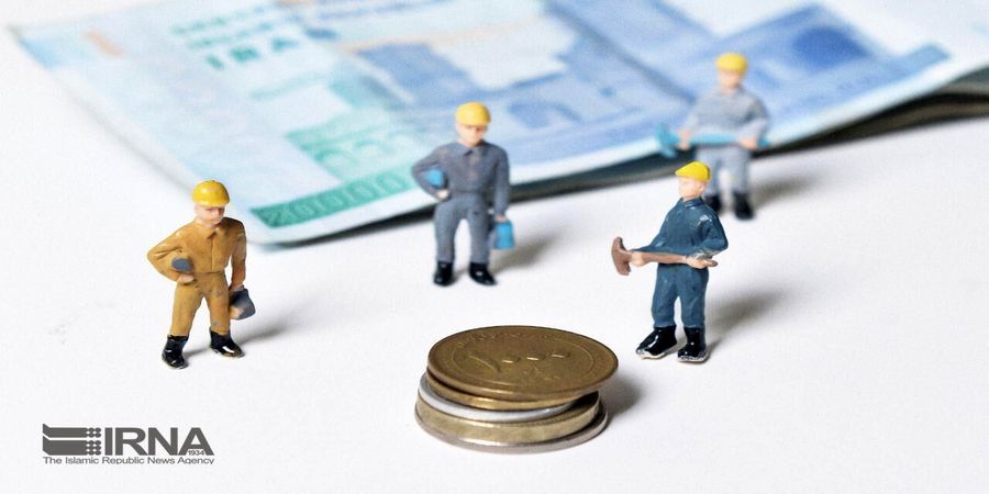 نقش کارگران در تعیین حداقل دستمزد چیست؟ 
