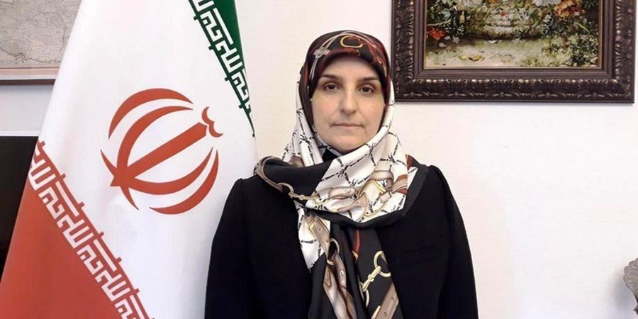 اعتراض شدید ایران به ضرب و شتم بانوی ایرانی در مقابل کودکانش